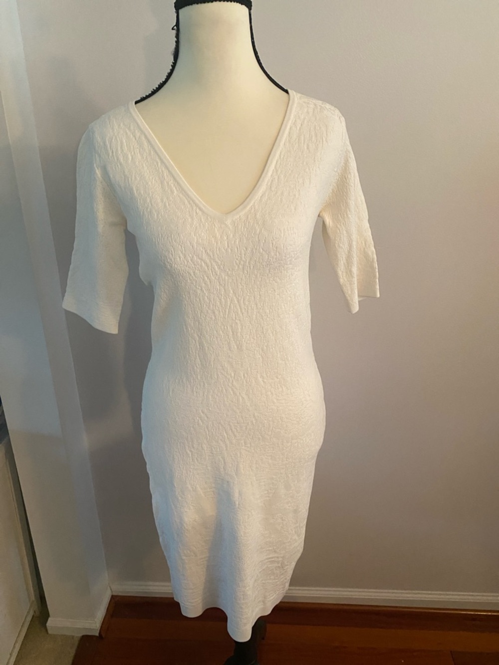 Carmen Marc Volvo XS NWT whittle dress - Picture 1 of 6